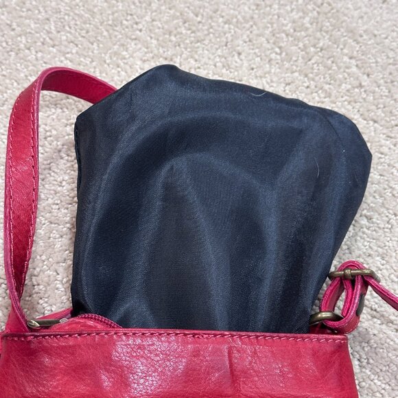 Red Crossbody Bag Rectangle Adjustable Strap Travel City Commuter Faux Leather - Picture 7 of 10